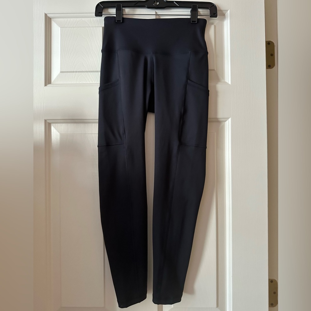 BR Standard Black High-Waisted Leggings with Pockets- XS Petite